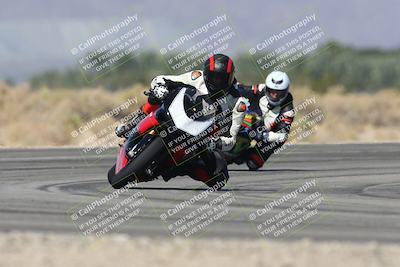 media/Oct-13-2025-Moto Forza (Mon) [[a66d839500]]/3-B Group/Session 3 (Turn 16)/